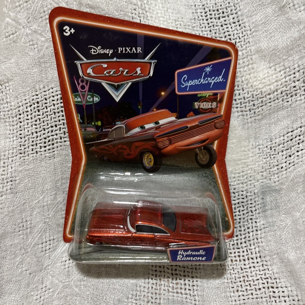 Disney Pixar Carsโ Hydraulic Ramone Supercharged Diecast Car NIP